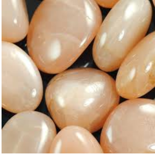 Moonstone Tumbled Stones